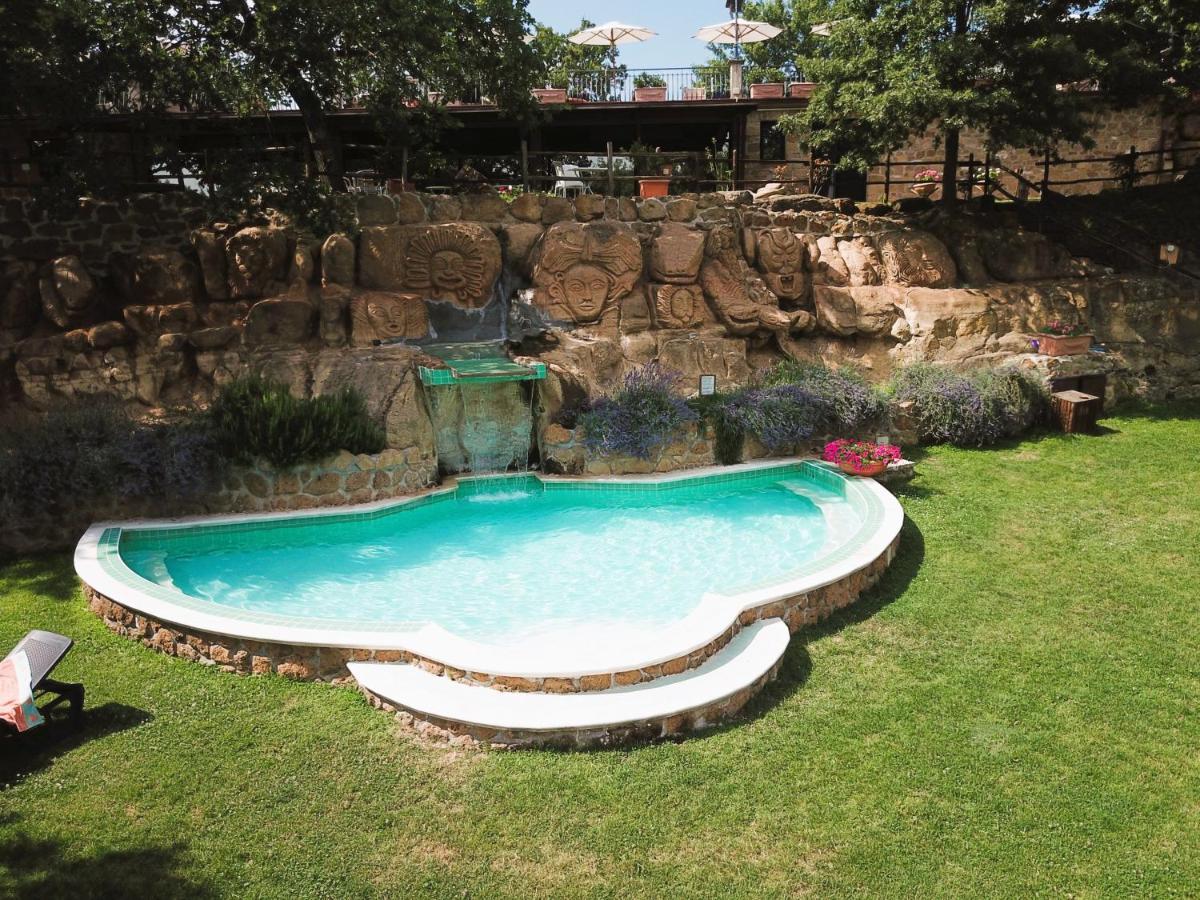 Isa - Residence With Swimming Pool In Sorano, Apartments With Air Conditioning And Private Outdoor Area Buitenkant foto