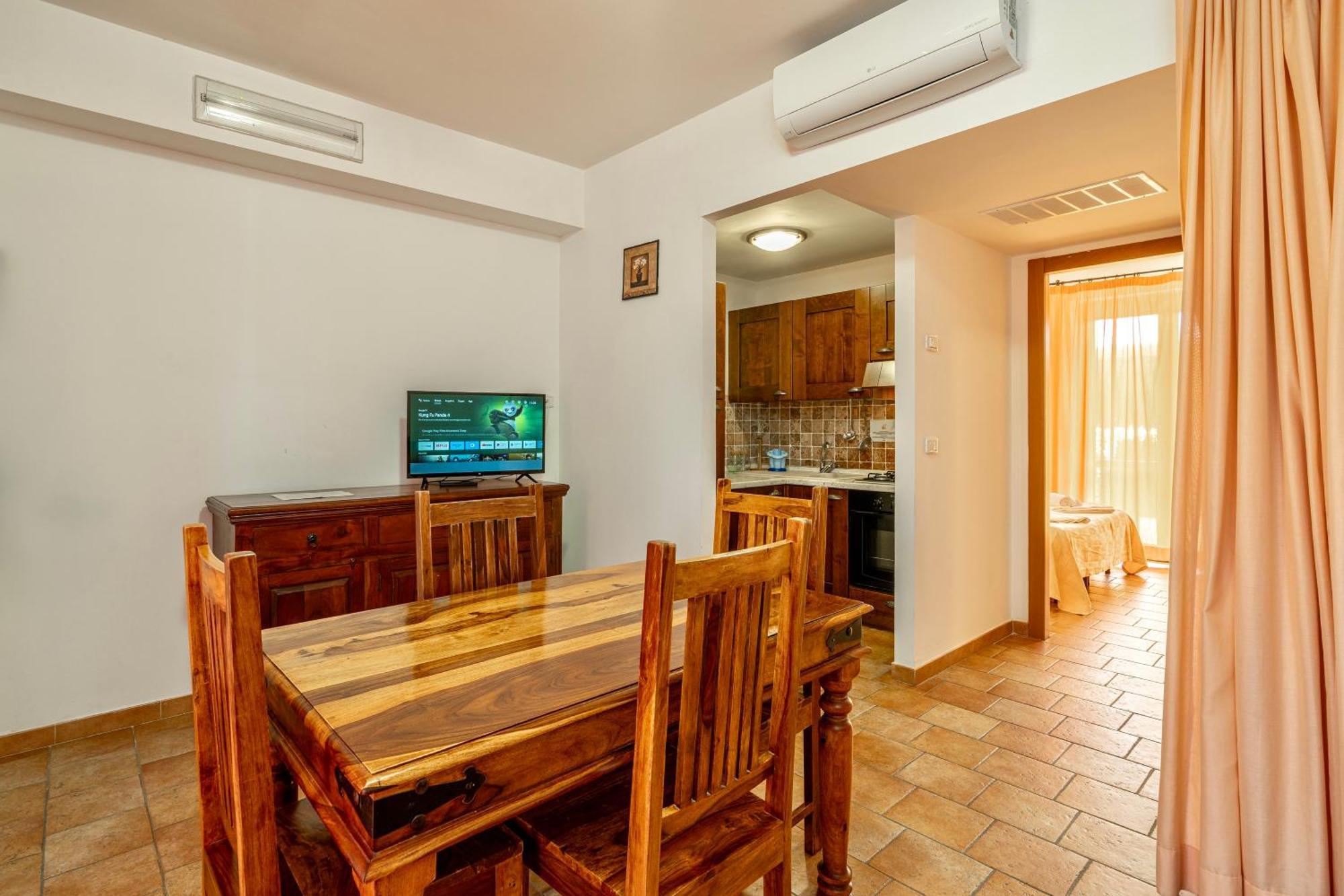 Isa - Residence With Swimming Pool In Sorano, Apartments With Air Conditioning And Private Outdoor Area Buitenkant foto