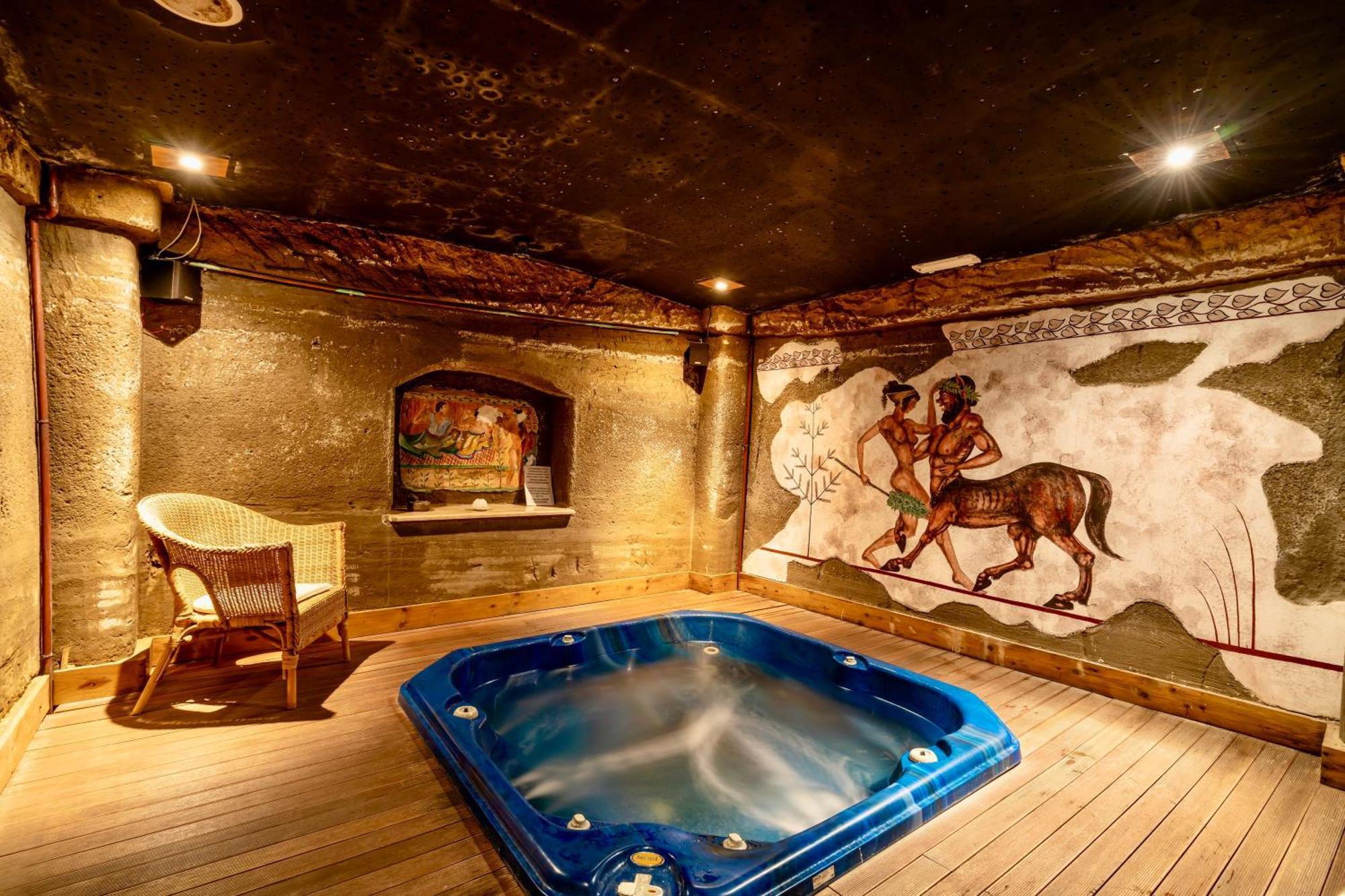 Isa - Residence With Swimming Pool In Sorano, Apartments With Air Conditioning And Private Outdoor Area Buitenkant foto