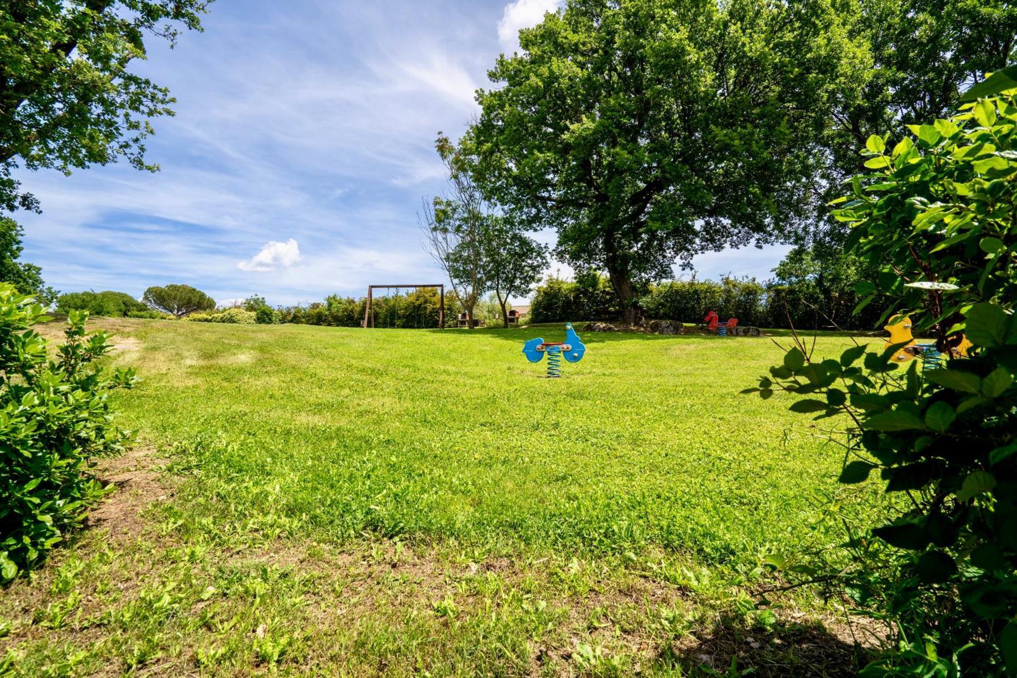 Isa - Residence With Swimming Pool In Sorano, Apartments With Air Conditioning And Private Outdoor Area Buitenkant foto